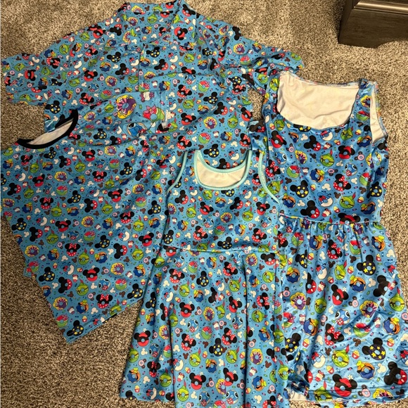 Disney Matching Outfits - Picture 1 of 5